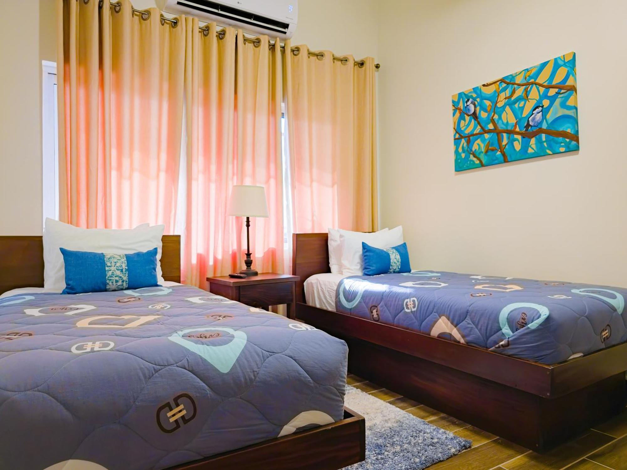 Placencia Louis' Apartments מראה חיצוני תמונה