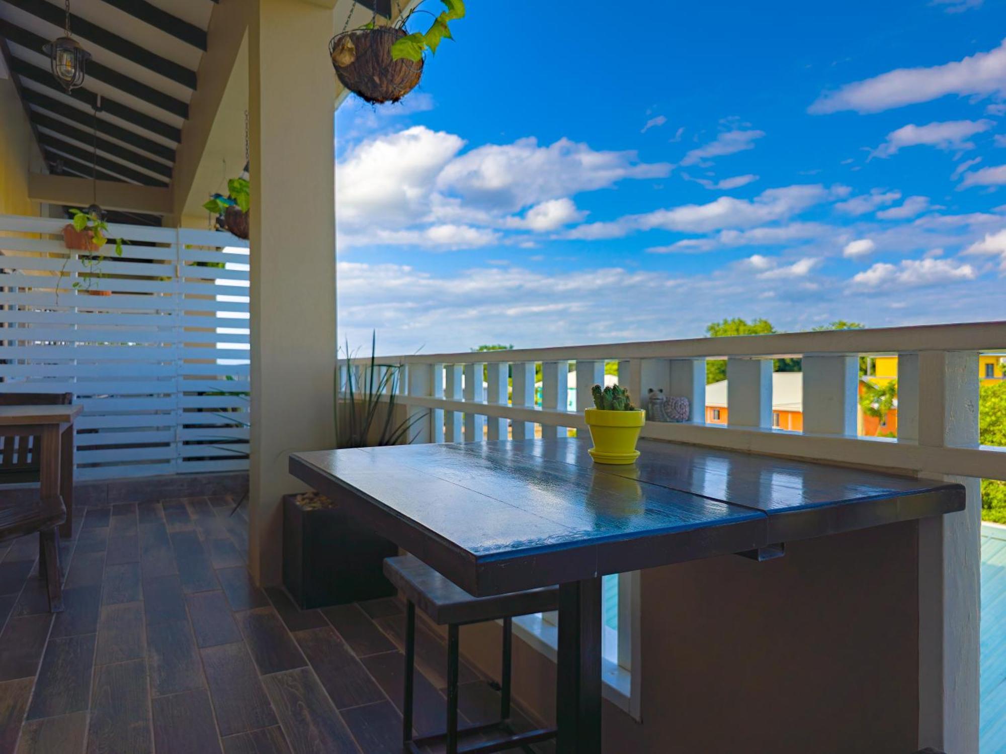 Placencia Louis' Apartments מראה חיצוני תמונה