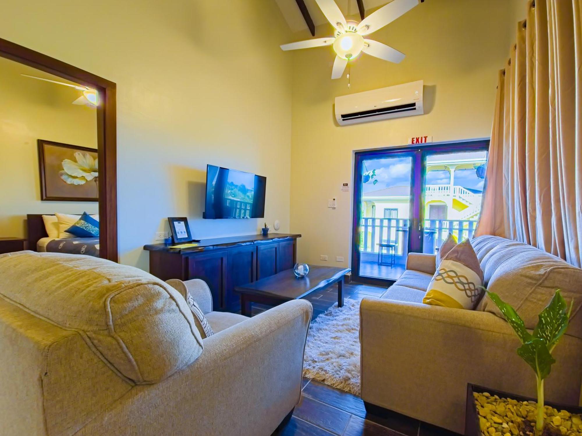 Placencia Louis' Apartments מראה חיצוני תמונה