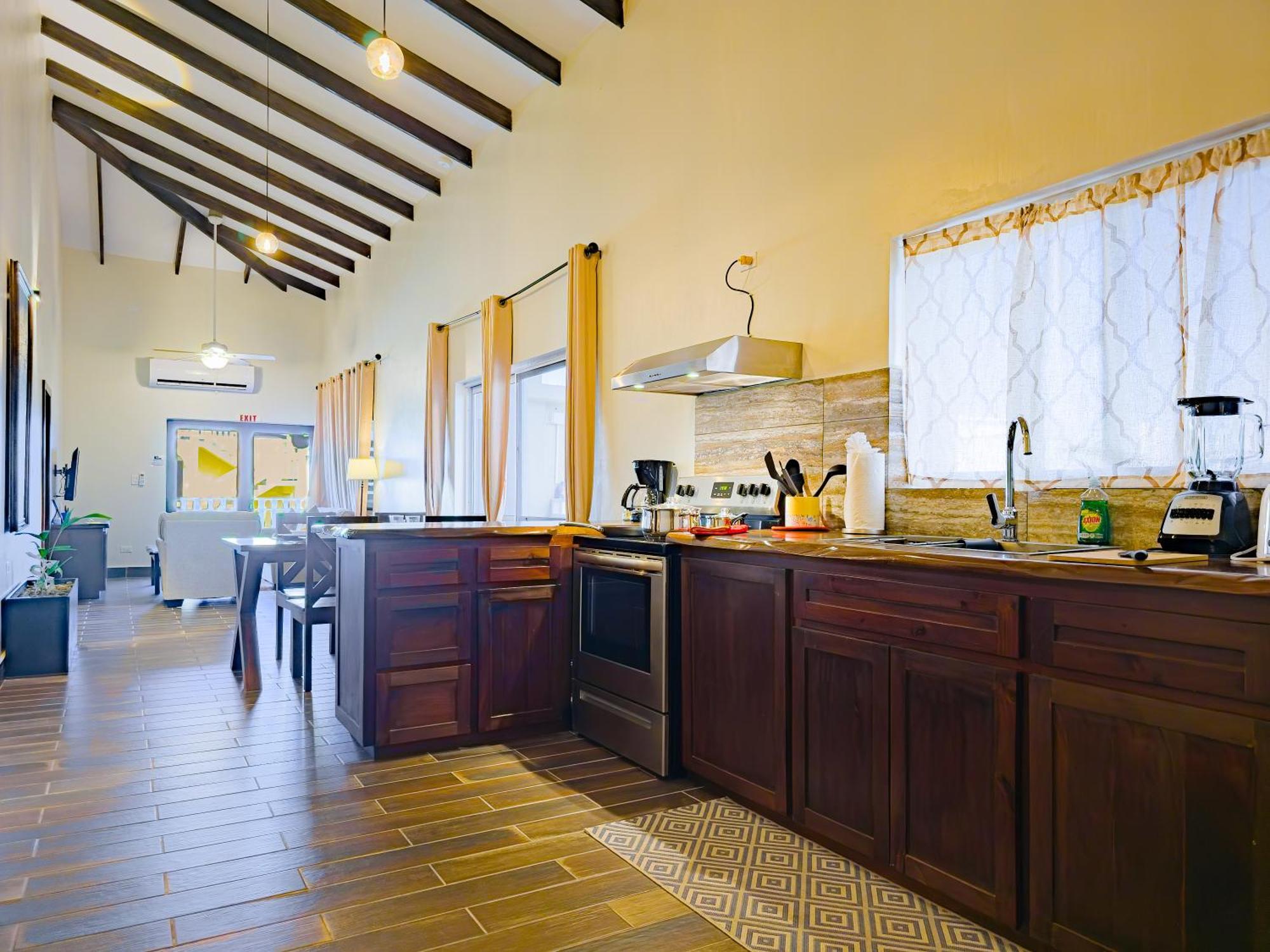 Placencia Louis' Apartments מראה חיצוני תמונה